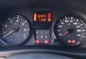 Utilitarios - Renault KANGOO 2015 Nafta 197000Km - En Venta