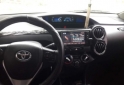 Autos - Toyota Etios 2017 GNC 185000Km - En Venta