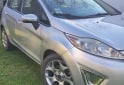 Autos - Ford Fiesta kinetic Titanium 2012 Nafta 157000Km - En Venta