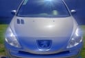 Autos - Peugeot 207 2015 Nafta 93000Km - En Venta
