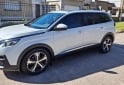 Autos - Peugeot 5008 2018 Diesel 106000Km - En Venta