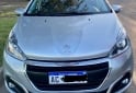 Autos - Peugeot 208 Allure 2018 Nafta 92000Km - En Venta