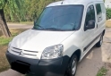 Utilitarios - Citroen Berlingo Business 2022 Nafta 70000Km - En Venta