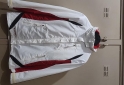 Indumentaria - Campera COLUMBIA de dama. Abrigo y capucha desmontables - En Venta