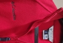 Indumentaria - Campera COLUMBIA de dama. Abrigo y capucha desmontables - En Venta