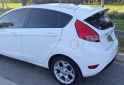 Autos - Ford Fiesta kinetic 2012 Nafta 130000Km - En Venta