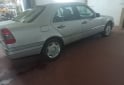 Autos - Mercedes Benz C 180 1996 Nafta 165000Km - En Venta