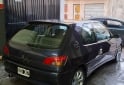 Autos - Peugeot 306 2000 Nafta 205000Km - En Venta