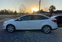 Autos - Ford Focus SE Plus 2.0 2017 Nafta 100000Km - En Venta