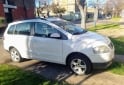 Autos - Volkswagen Suran 2009 Nafta 152400Km - En Venta