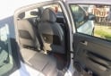 Autos - Volkswagen Suran 2009 Nafta 152400Km - En Venta