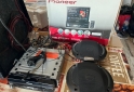 Accesorios para Autos - Vendo combo de estereo con pantalla, parlantes, subwoofer y amplificador. - En Venta