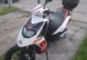 Motos - Aprilia SR 160 2024 Nafta 5500Km - En Venta