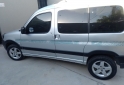 Utilitarios - Peugeot Partnert Patagonica 2017 Diesel 227000Km - En Venta