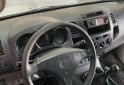 Camionetas - Toyota HILUX TD 2.5 4X4 2006 Diesel 320000Km - En Venta