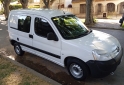 Utilitarios - Peugeot Partner Mixta 2017 Diesel 124000Km - En Venta