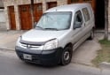 Utilitarios - Peugeot partner 2012 Diesel 200000Km - En Venta