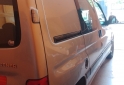 Utilitarios - Peugeot partner 2012 Diesel 200000Km - En Venta