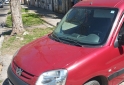 Utilitarios - Peugeot Partner 2012 Diesel 210000Km - En Venta