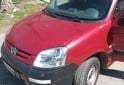 Utilitarios - Peugeot Partner 2012 Diesel 210000Km - En Venta