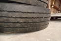 Accesorios para Autos - Pirelli 275/80/22.5 USADAS - En Venta