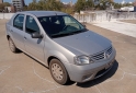 Autos - Renault Logan 2011 Nafta 124000Km - En Venta