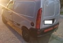 Utilitarios - Renault Kangoo 2017 GNC 205000Km - En Venta