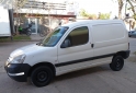 Utilitarios - Peugeot Partner 2011 Diesel 197000Km - En Venta