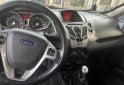 Autos - Ford Fiesta Kinetic Titanium 2013 GNC 174000Km - En Venta
