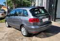 Autos - Volkswagen Suran Highline 2015 Nafta 81000Km - En Venta