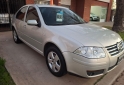 Autos - Volkswagen BORA 2011 GNC 140000Km - En Venta