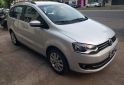 Autos - Volkswagen SURAN 1.6 HIGHLINE L/14 2013 Nafta 100500Km - En Venta