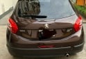 Autos - Peugeot 208 2015 Nafta 85000Km - En Venta