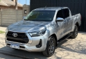 Camionetas - Toyota Hilux srv 4x2 At 2022 Diesel 49000Km - En Venta