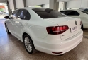 Autos - Volkswagen Vento Highline Tech DSG 2018 Nafta 87000Km - En Venta