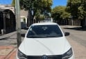 Autos - Volkswagen Voyage 2014 Nafta 122Km - En Venta