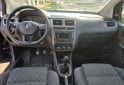 Autos - Volkswagen Suran 2017 GNC 111114Km - En Venta