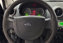 Autos - Ford FIESTA MAX 2010 Nafta 200000Km - En Venta