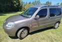 Utilitarios - Citroen BERLINGO MULTISPACE HDI 2016 Diesel 175000Km - En Venta