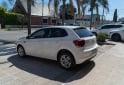 Autos - Volkswagen Polo Confortline 2018 Nafta 113000Km - En Venta
