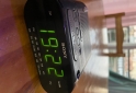 Electr�nica - Radio reloj Sony como nuevo! - En Venta