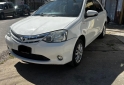 Autos - Toyota Etios 2015 Nafta 130000Km - En Venta