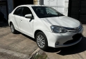 Autos - Toyota Etios 2015 Nafta 130000Km - En Venta