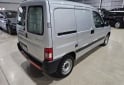 Utilitarios - Peugeot Partner furgon 2017 Diesel 108000Km - En Venta