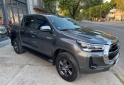 Camionetas - Toyota Hilux SRV 2023 Diesel 45000Km - En Venta