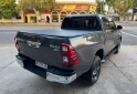 Camionetas - Toyota Hilux SRV 2023 Diesel 45000Km - En Venta