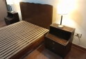 Hogar - Cama de 2 plazas con 2 mesitas de luz - En Venta