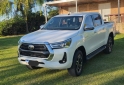 Camionetas - Toyota Hilux srx 2023 Diesel 79500Km - En Venta