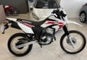 Motos - Honda TORNADO XR 250 2023 Nafta 700Km - En Venta