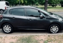 Autos - Peugeot 208 2018 Nafta 67000Km - En Venta